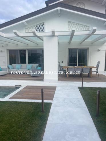 Beautiful newly built single villa with mini pool