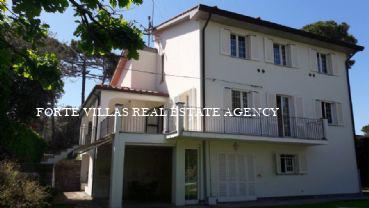  : Single villa For sale  Pisa