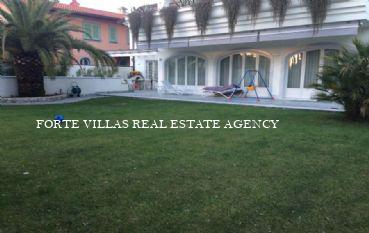 Luxury apartment for rent in Forte dei Marmi