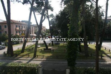 Appartamento in ottima posizione in affitto a Forte dei Marmi