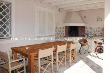  : Two-family house For rent  Forte dei Marmi