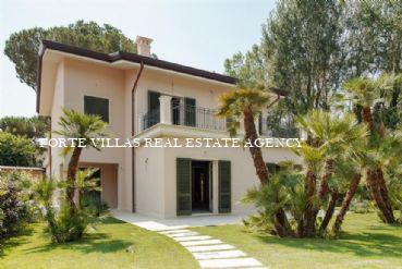 villa in vendita a Forte dei Marmi