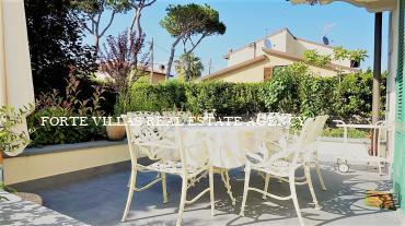 Bellissima villa nel centro di Forte dei Marmi