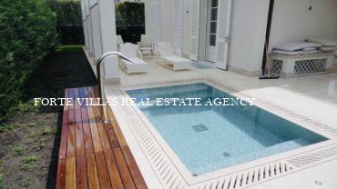 Bellissima villa nuova a Forte dei Marmi