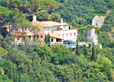 Meraviglioso complesso architettonico all'Argentario