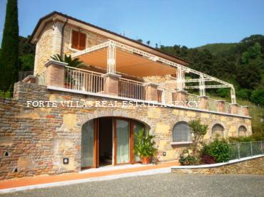Villa sulle colline di Ripa