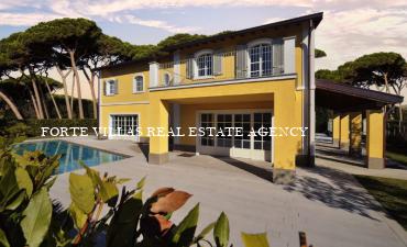 Meravigliosa villa di nuova costruzione a Forte dei Marmi