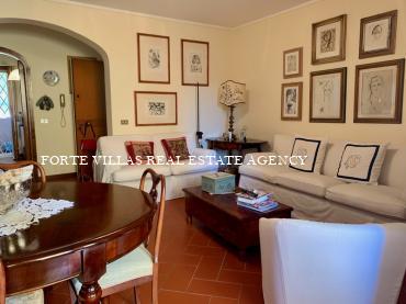 Central apartment in Forte dei Marmi