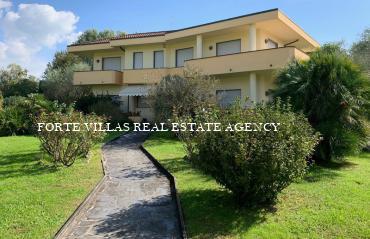 Villa singola in vendita a Forte dei Marmi, ottima posizione