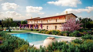 Progetto di Villa, Casale storico da ristrutturare a Marina di Pietrasanta