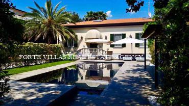 Meravigliosa Villa singola con piscina e luminosa terrazza in affitto, a pochi metri dal mare di Forte dei Marmi