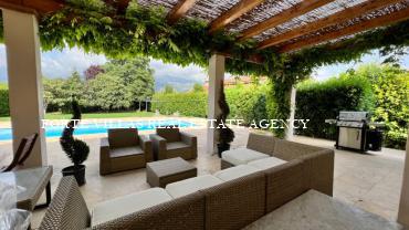  : Single villa For rent  Forte dei Marmi