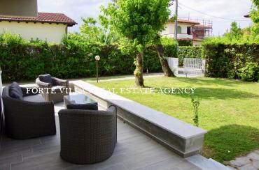 Villetta in affitto a Forte dei Marmi