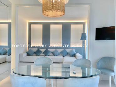 New apartment in the central area of ​​Forte dei Marmi, about 200 m from the sea.